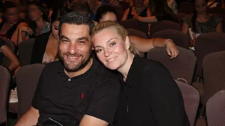 Ελισάβετ Μουτάφη - Μάνος Νιφλής | Σήμερα ο γάμος τους στη Σαντορίνη