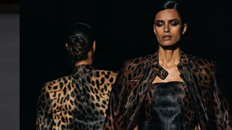 O Tom Ford άνοιξε την Εβδομάδα Μόδας με ένα show εμπνευσμένο από την κομψότητα των 90s