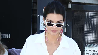 Γιατί όλοι ασχολούνται με τα μαλλιά της Kendall Jenner;