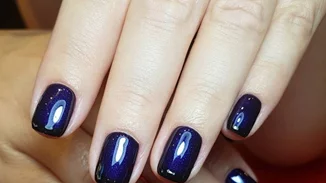 #ManiTime | Αυτές οι τρεις celebrities μας δείχνουν τις πιο hot τάσεις στα νύχια το φετινό Φθινόπωρο