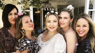 Kate Hudson | Το εντυπωσιακό ροζ babyshower λίγο πριν γεννήσει