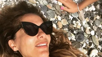 Δέσποινα Βανδή | Η μαγευτική εμφάνιση στον γάμο του Αντώνη Ρέμου