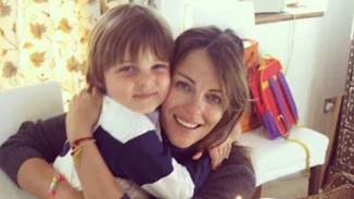 Damian Hurley | Ο γιος της Liz Hurley μεγάλωσε και είναι ίδιος με την μητέρα του