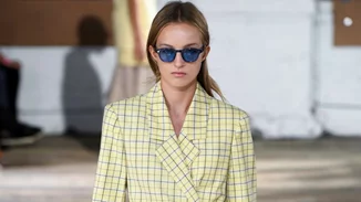 7 styling κινήσεις που θα αντιγράψουμε τώρα από την πασαρέλα