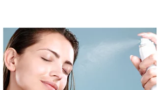 Ποιος είπε ότι το face mist είναι μόνο για το καλοκαίρι;