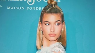 Hailey Baldwin | Η αποκαλυπτική φωτογράφιση της για τον φακό του Justin Bieber