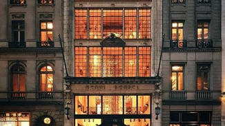 Το ιστορικό κατάστημα Henri Bendel στη Νέα Υόρκη κλείνει οριστικά τις πόρτες του