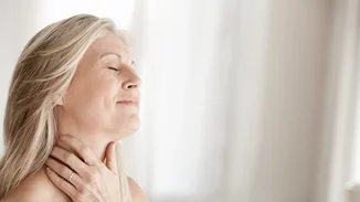 Είσαι 50+; Σε αφορούν αυτές οι οδηγίες χρήσεις για τις κρέμες προσώπου