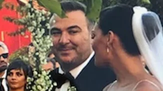 Αντώνης Ρέμος & Υβόννη Μπόσνιακ | Η είσοδος στο πάρτι του γάμου τους!