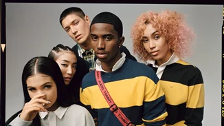 Φτιάξε το πιο στιλάτο street style inspired σύνολο με τη συλλογή Tommy Jeans