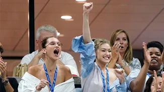 Bella Hadid - Gigi Hadid | Οι εμφανίσεις τους στο U.S. Open