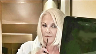 Ρούλα Κορομηλά | Ποζάρει με μαγιό και ρίχνει το Instagram