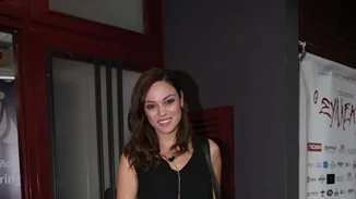 Η Αφροδίτη Γραμμέλη ενοχλημένη με τη Μπάγια Αντωνοπούλου