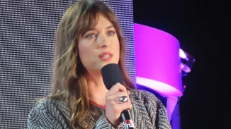 Dakota Johnson | Κι όμως αποκάλυψε τον αριθμό τηλεφώνου της