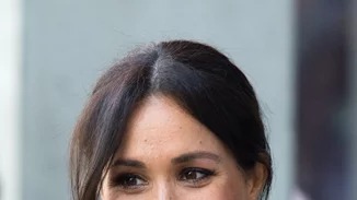 Το χτένισμα που θα κάνεις ως καλεσμένη σε κάθε φθινοπωρινό γάμο