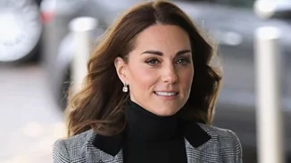 DoItLikeMeghan | Η Kate Middleton τόλμησε και αυτή τη "blazer day"