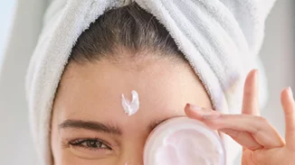 5 νέα προϊόντα φροντίδας προσώπου που αξίζει να δοκιμάσεις