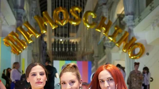 Δες όλα όσα έγιναν στην παρουσίαση της συλλογής MOSCHINO [tv] H&M