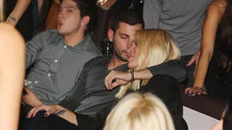 Κατερίνα Καινούργιου | Τρυφερές στιγμές με τον αγαπημένο της στα μπουζούκια