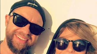 Γιάννης Βαρδής - Νατάσα Σκαφίδα | Έφεραν κιόλας τα Χριστούγεννα στο σπίτι τους!