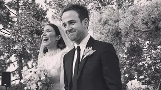 Mandy Moore | Παντρεύτηκε με ένα ονειρικό νυφικό