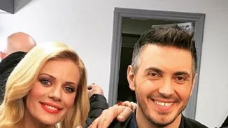 Ο Μιχάλης Χατζηγιάννης γιόρτασε τα γενέθλιά του με τη Ζέτα Μακρυπούλια και πολλούς φίλους