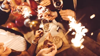 Οι φετινές γιορτές θα είναι κάτι παραπάνω από μαγικές με θέα την Ακρόπολη, από τα Aria Hotels!