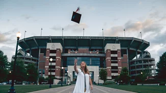 Ορκωμοσία 2018 | Τι να φορέσεις για να κλέψεις τις εντυπώσεις