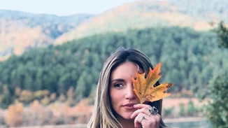 Αθηνά Οικονομάκου | Στόλισε το χριστουγεννιάτικο δέντρο της με τον Φίλιππο Μιχόπουλο