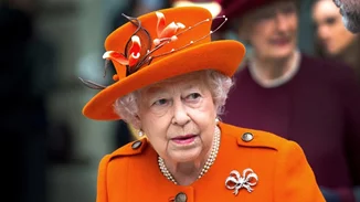 Η βασίλισσα Ελισάβετ δεν σταμάτησε στιγμή να γελάει στο τελευταίο της video call