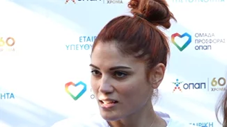 Μαίρη Συνατσάκη | «Χρειάστηκε να τσακωθώ με δύο ανθρώπους των media»