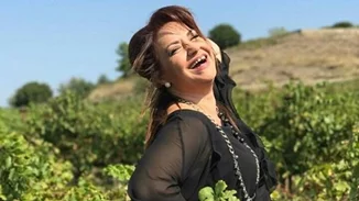 Μαρία Φιλίππου | Εσύ έχεις δει τον κούκλο γιο της ηθοποιού;