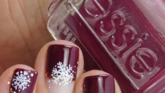 Χριστουγεννιάτικα σχέδια για νύχια: 30+1 τέλειες ιδέες!