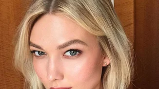 Αυτή είναι ΑΚΡΙΒΩΣ η προετοιμασία και τα βήματα ενός μακιγιάζ για το κόκκινο χαλί