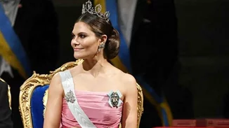 Βραβεία Nobel | Η ιδιαίτερη λεπτομέρεια που είχε το φόρεμα της πριγκίπισσας Victoria