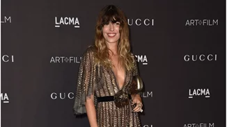 Τα French girls σού δίνουν έμπνευση για τα party looks της Πρωτοχρονιάς