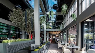 Σου βρήκαμε που θα δειπνήσεις τα Χριστούγεννα & την Πρωτοχρονιά