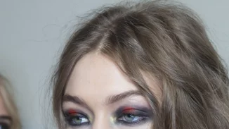 Το μυστικό για να έχεις αναλλοίωτο μακιγιάζ όλο το βράδυ του ρεβεγιόν!