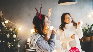 5 τραγούδια που πρέπει να υπάρχουν στη χριστουγεννιάτικη playlist σου