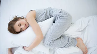 Γιατί κάθε βράδυ πρέπει να κοιμάσαι πάνω-κάτω την ίδια ώρα