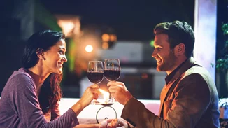 Τι δεν κάνεις ποτέ στο πρώτο ραντεβού!;