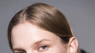 Beauty Power List: Φτιάξαμε τη λίστα με τα προϊόντα που χρειάζεσαι τώρα και σου εξηγούμε γιατί