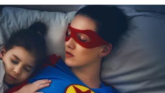 Πώς μπορείς να βοηθήσεις το παιδί σου να έχει πιο ήσυχες νύχτες