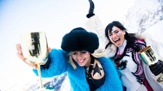 Το κορυφαίο πάρτι της χρονιάς μόλις έγινε στο χιονοδρομικό κέντρο Cortina