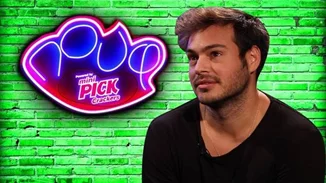 Σπύρος Σαμοΐλης | Τραγουδάει «Τα Πιο Γλυκά Χριστούγεννα» κάνοντας χορευτικά με τον Άγιο Βασίλη!