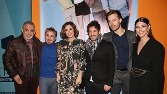 Περιμένοντας τη Νονά | Οι λαμπερές παρουσίες στην επίσημη προβολή της ταινίας