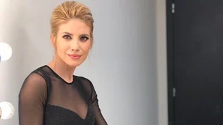 Ευαγγελία Αραβανή | Επέστρεψε στην πασαρέλα - Δες την εμφάνισή της