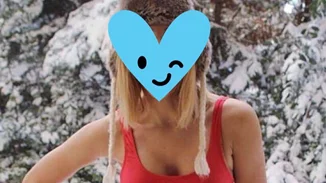 Ποια Ελληνίδα celebrity βγήκε στα χιόνια μόνο με το μαγιό της;