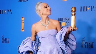 Lady Gaga | Η ξεχωριστή selfie μετά τις Χρυσές Σφαίρες