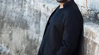 Ο πασίγνωστος Έλληνας τραγουδιστής θα γίνει μπαμπάς για δεύτερη φορά!